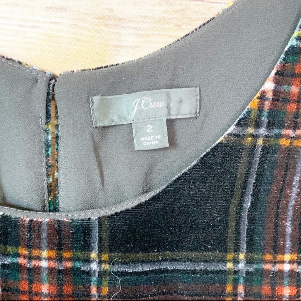 J. Crew Velvet Stewart Plaid Tartan Tank Top Holiday Black Red - Picture 5 of 8